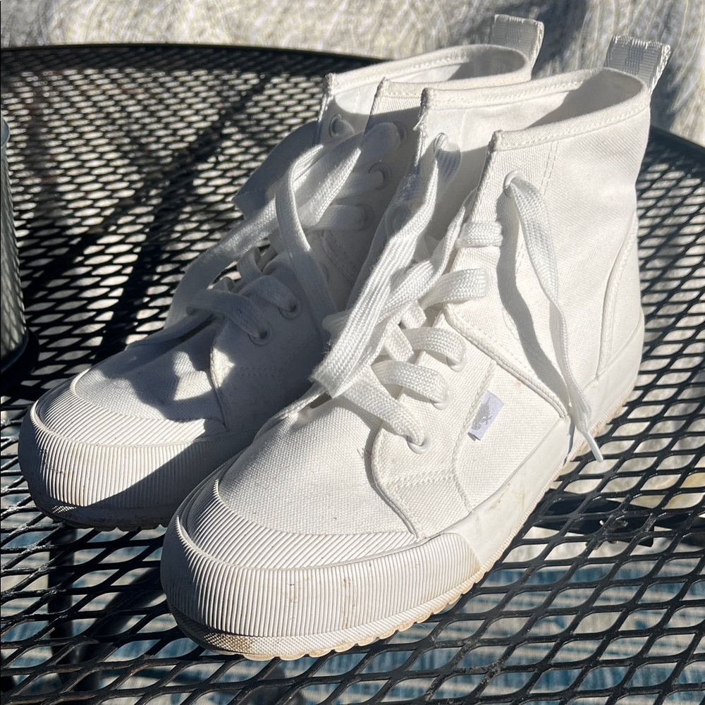 Rocket Dog White Canvas High-Top Platform Sneakers 9